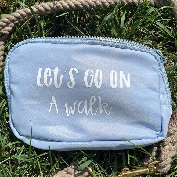 🆕Crossbody Fanny Pack for Dog Walking |Waist Bag Belt Bag | Dog Poop Bag Holder - Picture 2 of 6